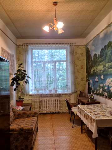 Металіста вул., 8