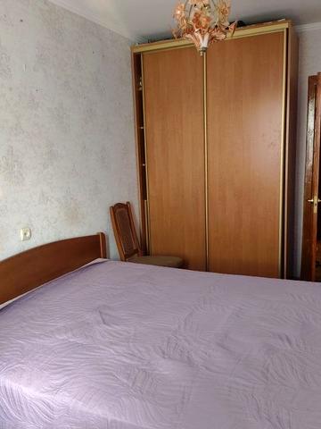 Вацлава Гавела бульв. (Івана Лепсе), 39