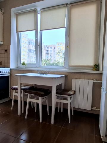 Рональда Рейгана вул. (Теодора Драйзера), 10