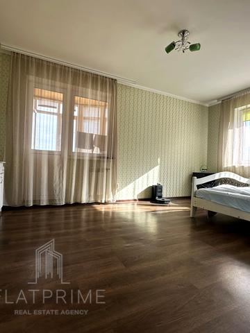 Юрія Кондратюка вул., 7
