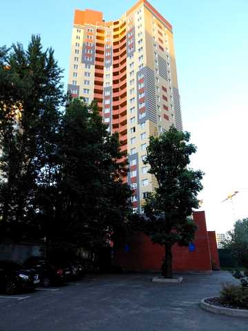Юлії Здановської вул. (Ломоносова), (Будинок 17)