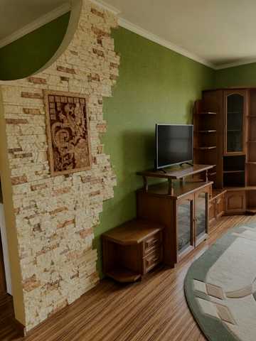 Панаса Мирного вул., 33