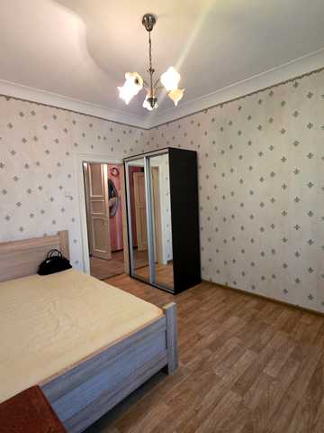 Тараса Кузьміна вул., 22/3