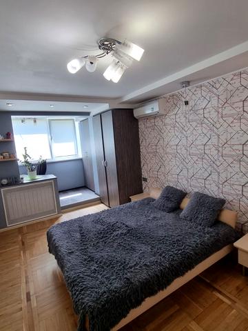 Європейська вул. (Новгородська), 8