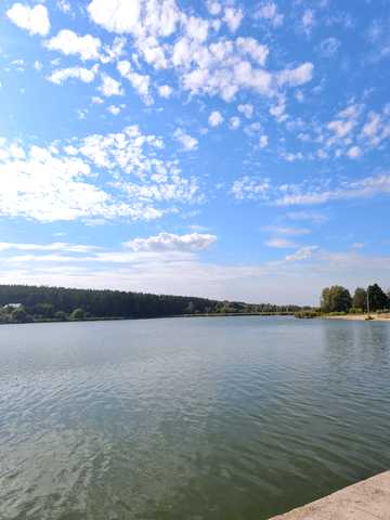 Берегова вул., 12