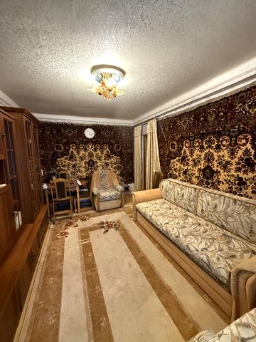 Жуля Верна бульв. (Ромена Роллана), 13