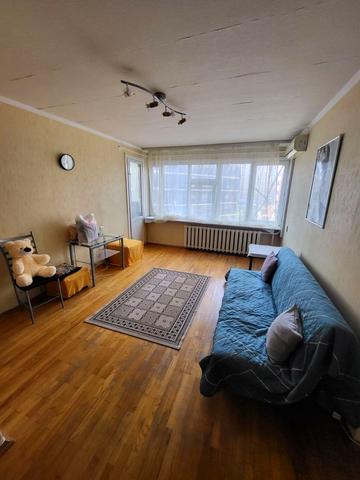 Лесі Українки бульв., 7