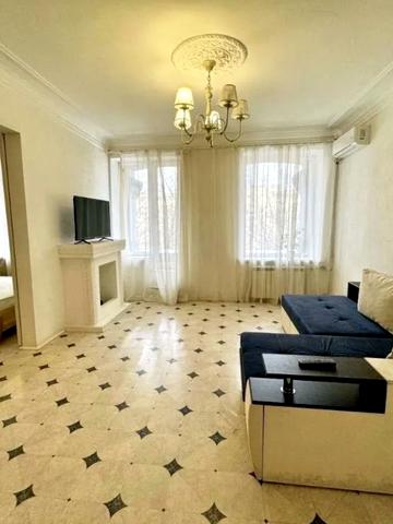 Дмитра Яворницького просп. (Карла Маркса), 55
