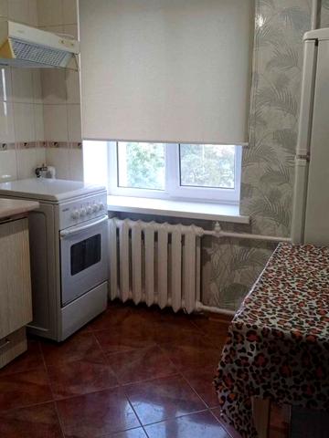 Верховної Ради бульв., 31