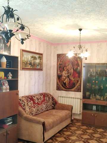 Перемоги вул., 42