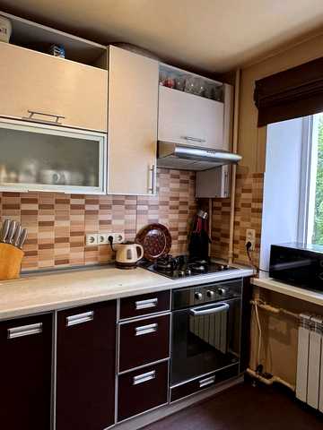 23 Серпня вул., 46