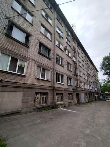 Камянська вул., 34