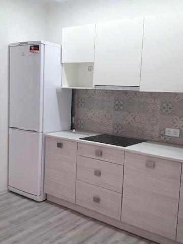 Драгоманова вул., 8