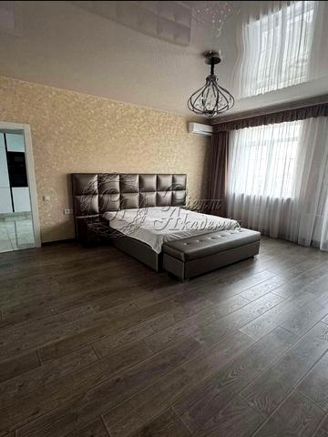 Дмитра Луценка вул. (Крейсера "Аврора"), 6