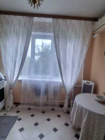 Панаса Мирного вул., 11