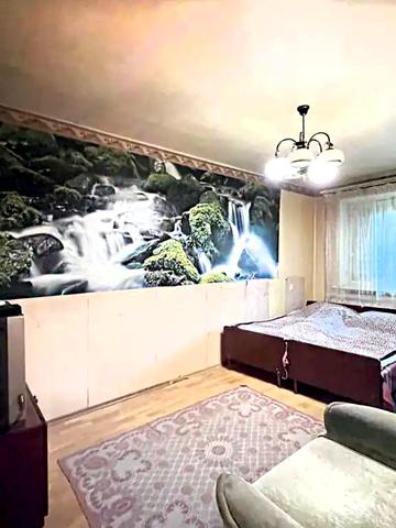 Криворізька вул., 16
