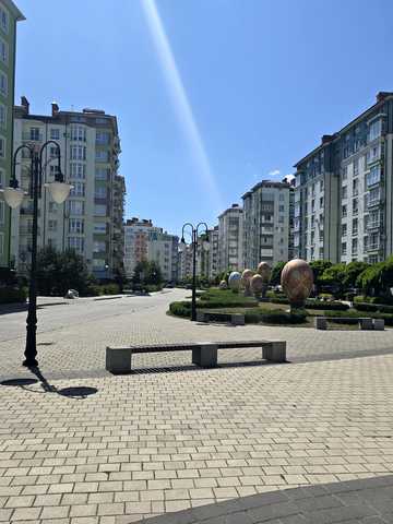 Слобідська вул., 11