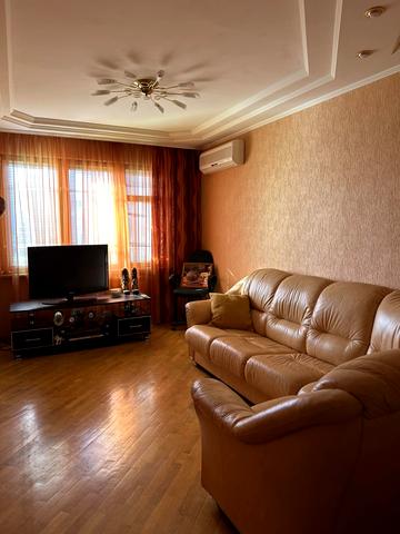 Перемоги просп., 71