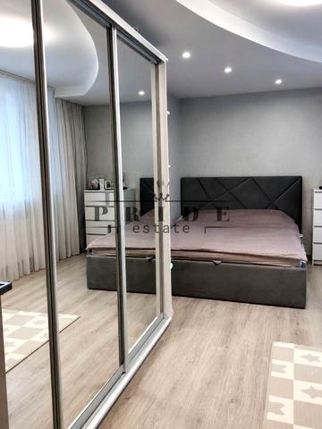 Соломії Крушельницької вул., 13