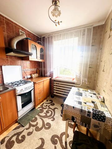 Кулика і Гудачека вул. (Макарова), 30