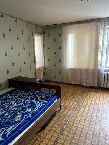 Романа Шухевича просп. (Генерала Ватутіна), 22