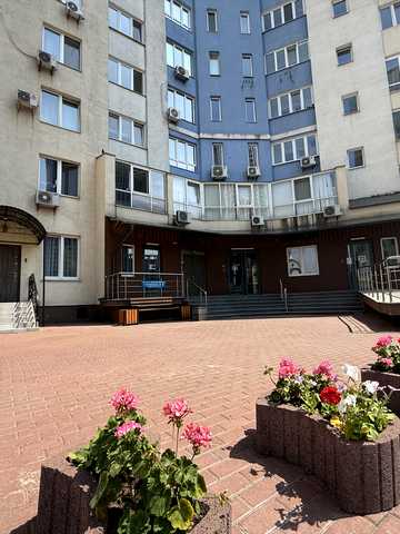 Академіка Глушкова просп., 9-В