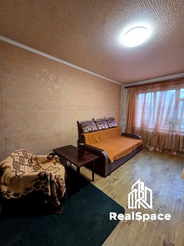 Січневого Прориву вул., 3