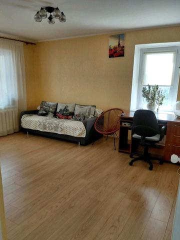 Академіка Сахарова вул., 28