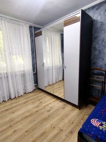 Академіка Заболотного вул., 12