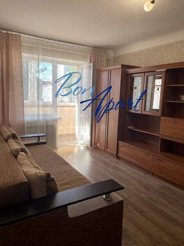Костянтинівська вул., 63/12