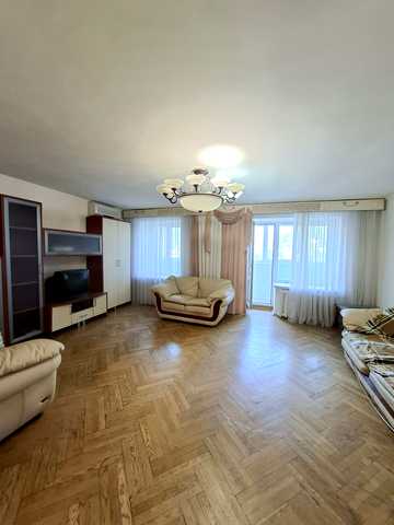 Борщагівська вул., 145