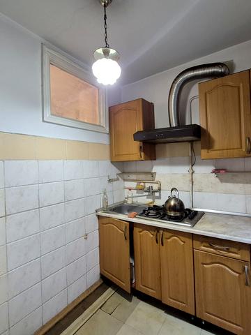 Краснова вул., 17