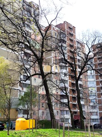 Ореста Васкула вул. (Феодори Пушиної), 49