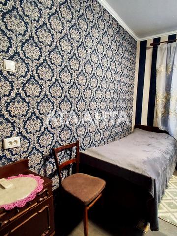 Небесної Сотні просп. (Маршала Жукова), 85