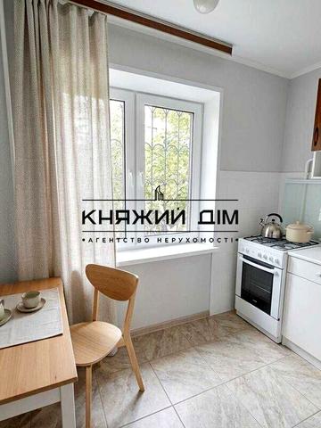 Червоної Калини просп. (Володимира Маяковського), 4-А