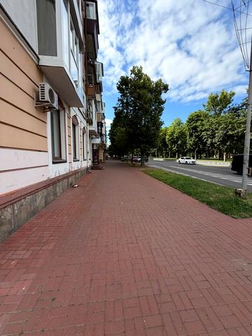 Миру просп., 12