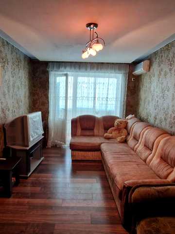 Портова вул., 6