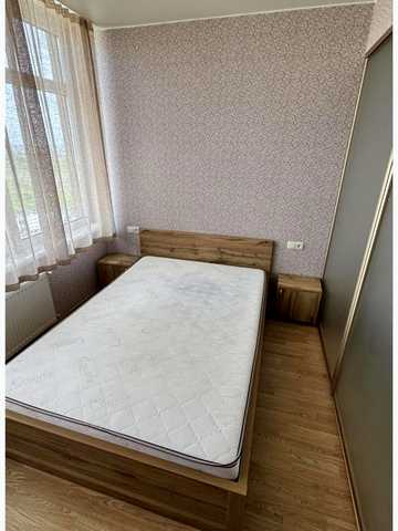 Академіка Сахарова вул., 34