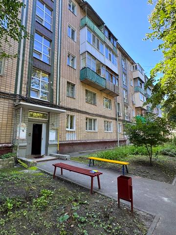 Героїв Харкова просп. (Московський), 242/2