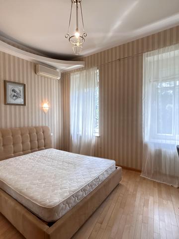 Велика Васильківська вул. (Червоноармійська), 48/18