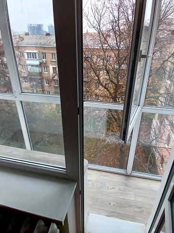 Уманська вул., 27