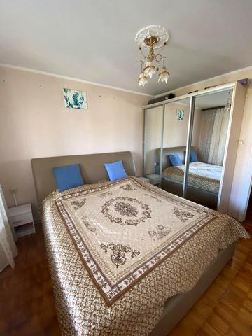 Олександра Архипенка вул. (Мате Залки), 8-Б