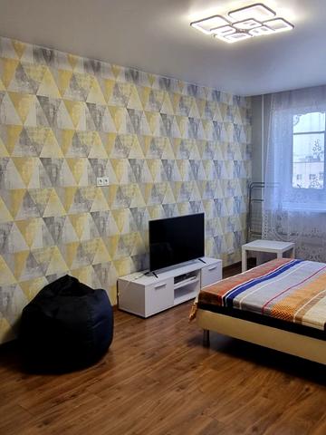 Гвардійців-Широнінців вул., 52