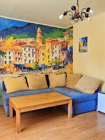 Академіка Корольова просп., 24