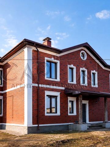 Яблунева, 8