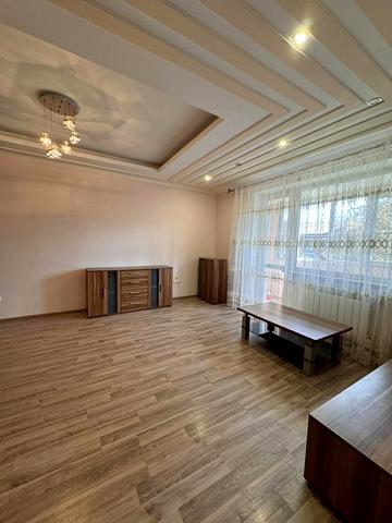 Незалежності просп., 121