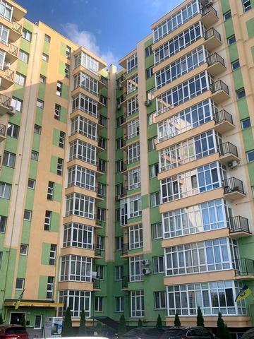 Миколаївська вул., 39