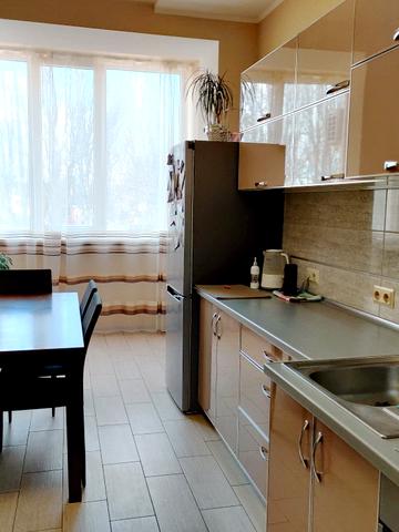 Михайла Грушевського вул., 39/3 к2