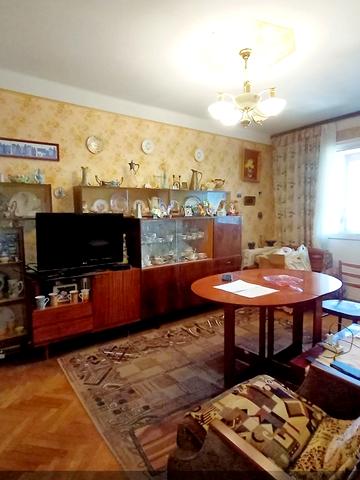 Ореста Левицького вул. (Академіка Курчатова), 3-А