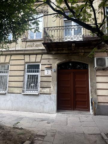 Стародубська вул., 3